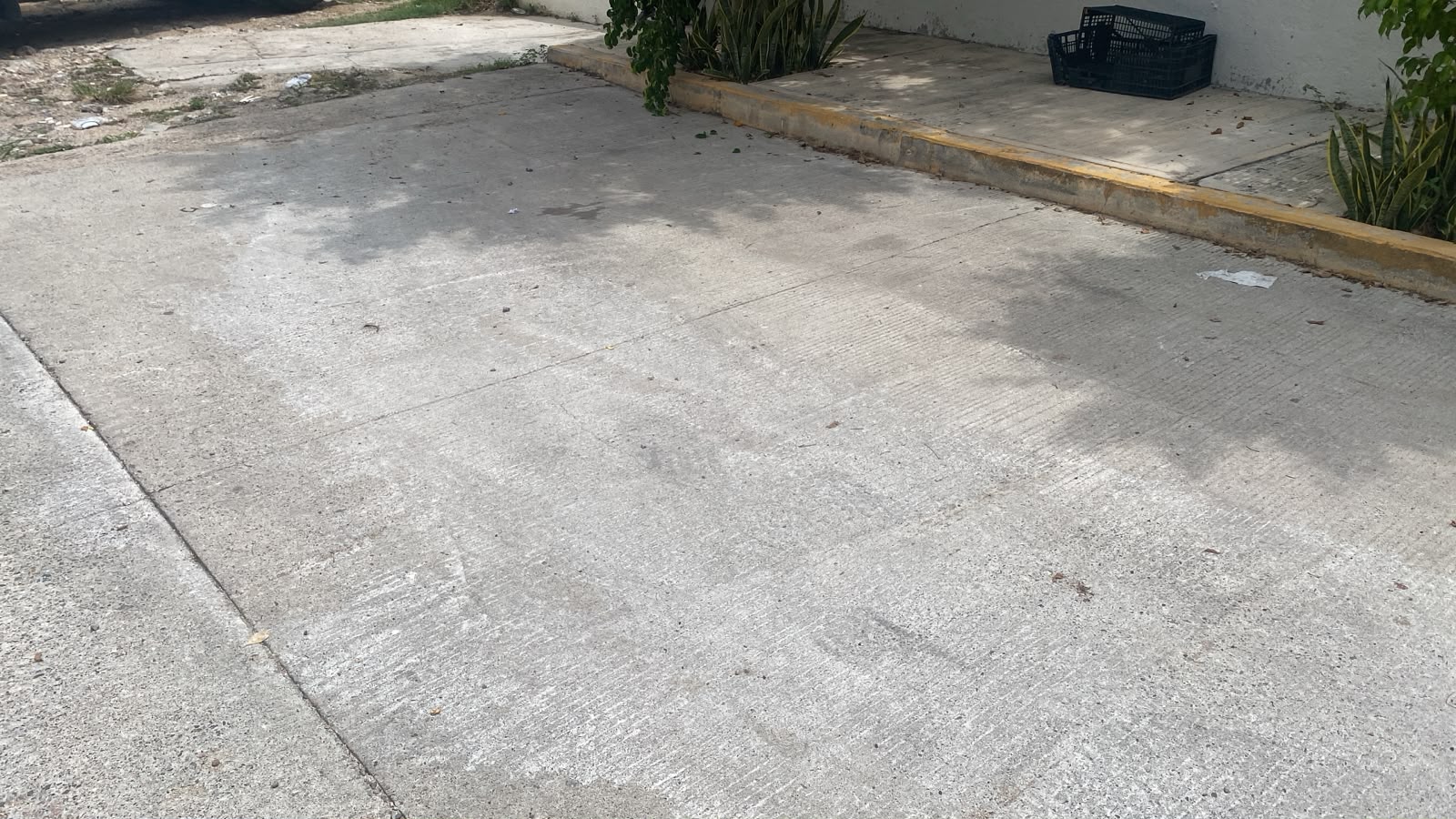 Construcción de drenaje sanitario en Andador Citlali