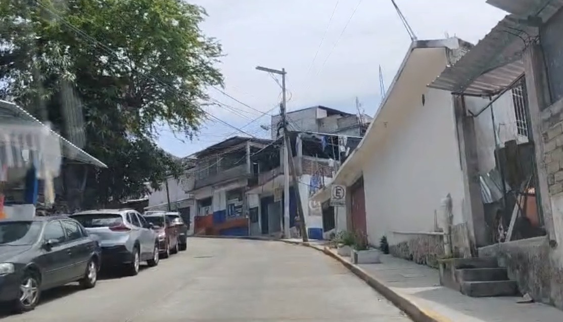 Rehabilitación de calle 6 de Enero, Col. La Laja