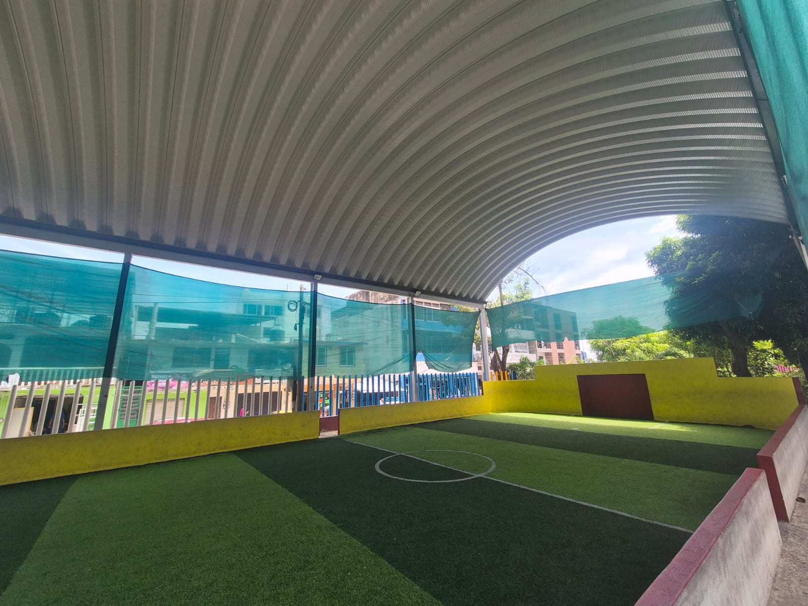 Evidencia fotográfica de la rehabilitación del Espacio Multideportivo Unidad Parque Durango