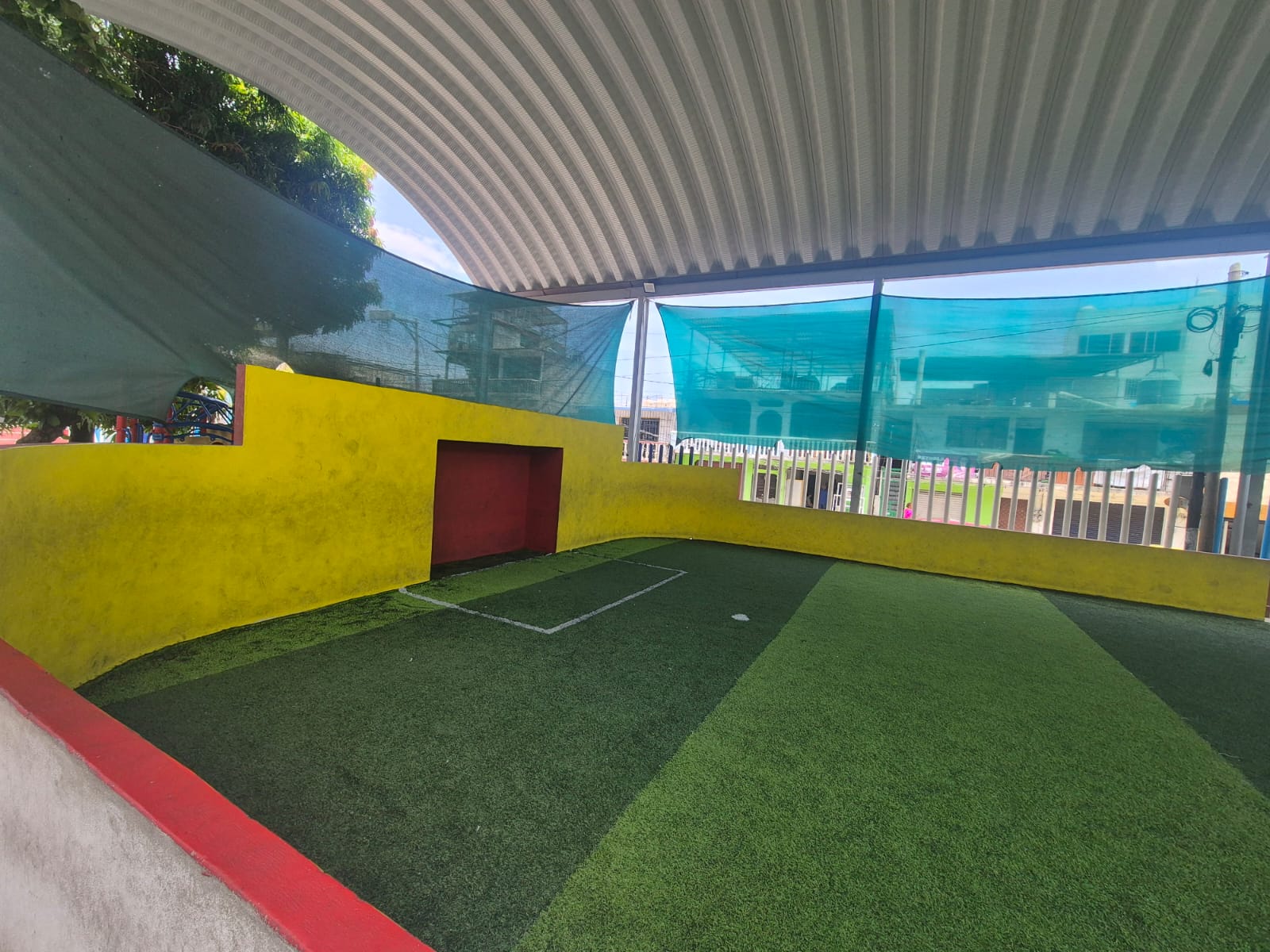 Evidencia fotográfica de la rehabilitación del Espacio Multideportivo Unidad Parque Durango