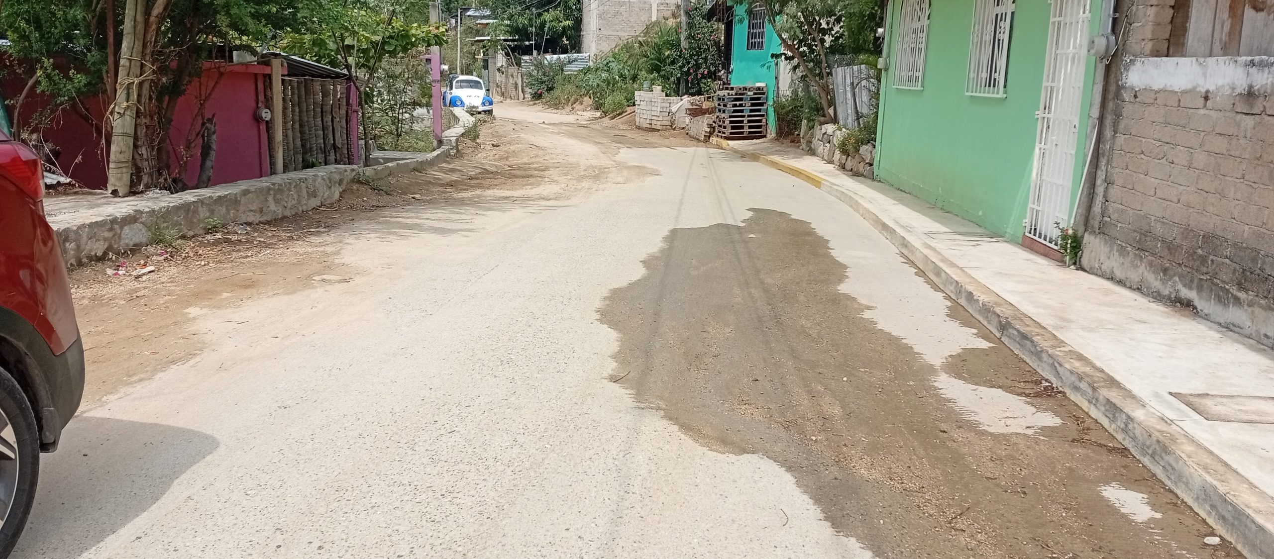 Construcción de red de agua potable en la calle Sol Azteca