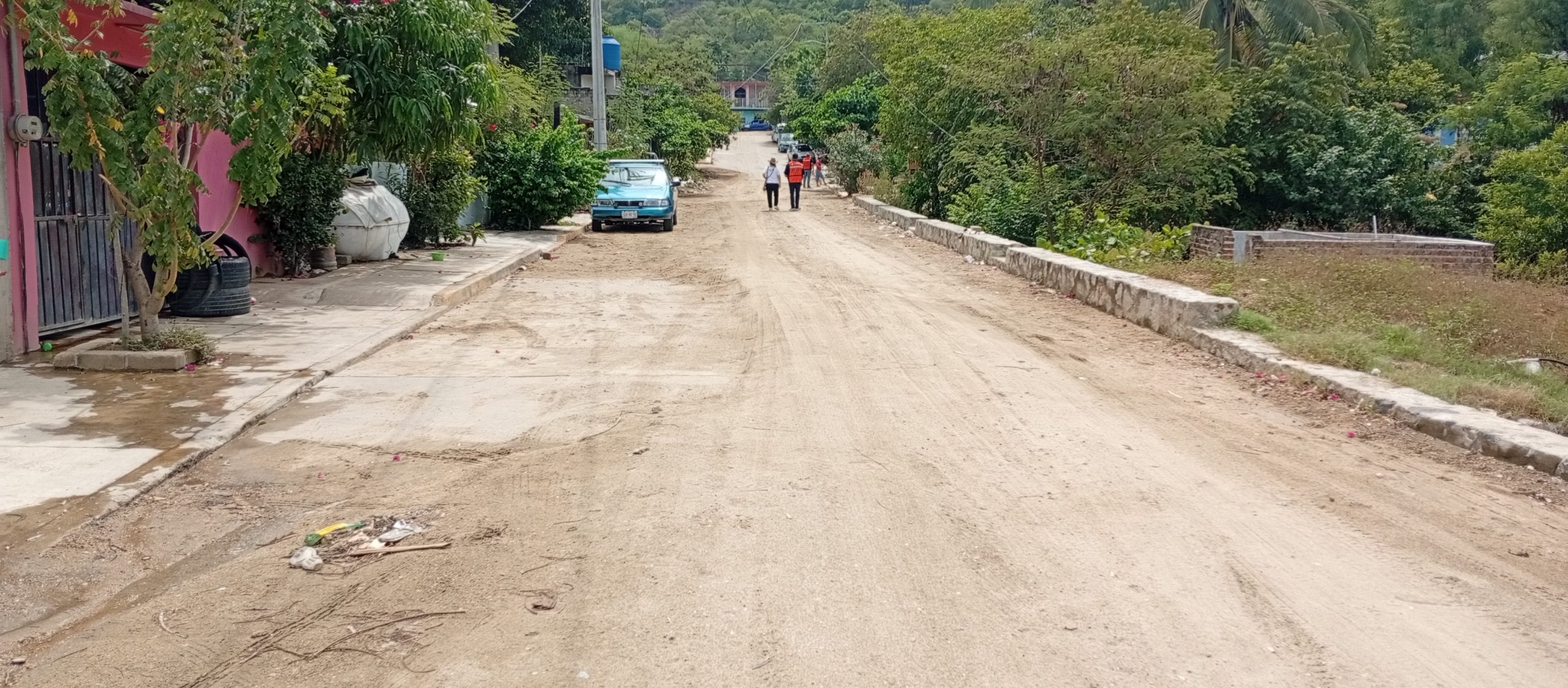 Construcción de red de agua potable en la calle Sol Azteca