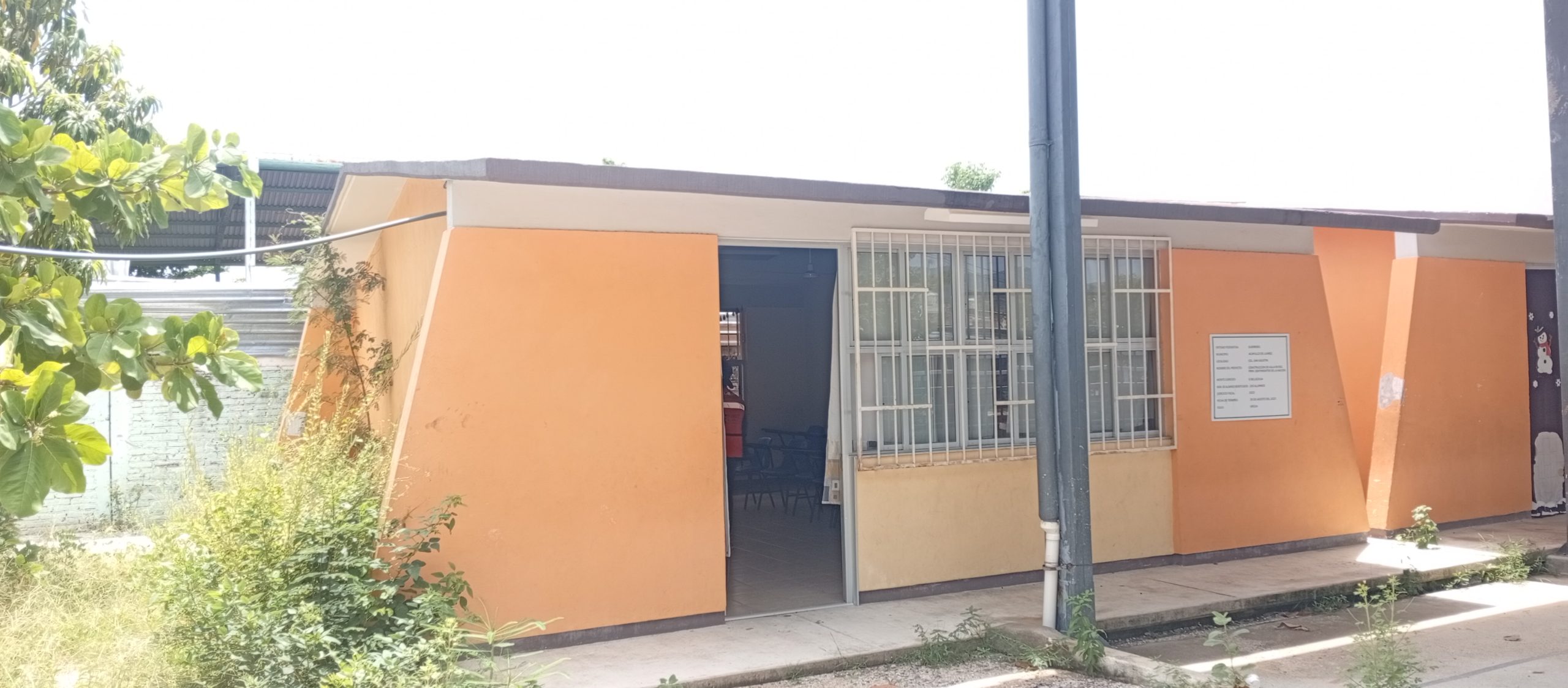 Construcción de aula en Escuela Primaria Sentimientos de la Nación