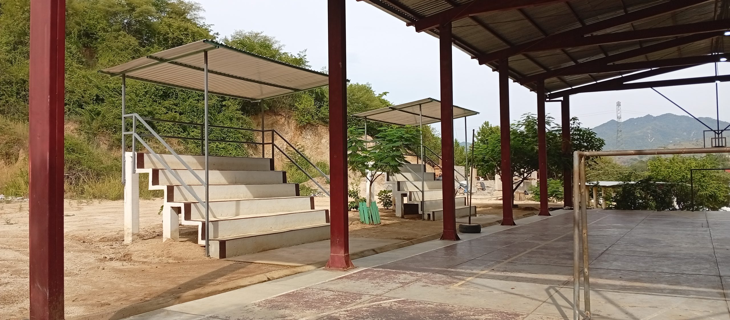 Ampliación de cancha en CECYTEG Plantel No. 07