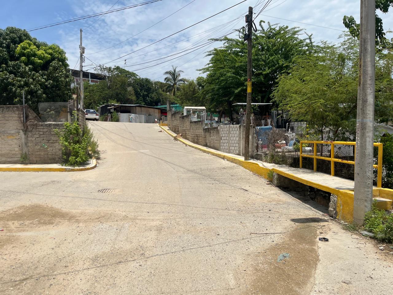 Pavimentación de Calle del Panteón, Colonia Voz de la Montaña