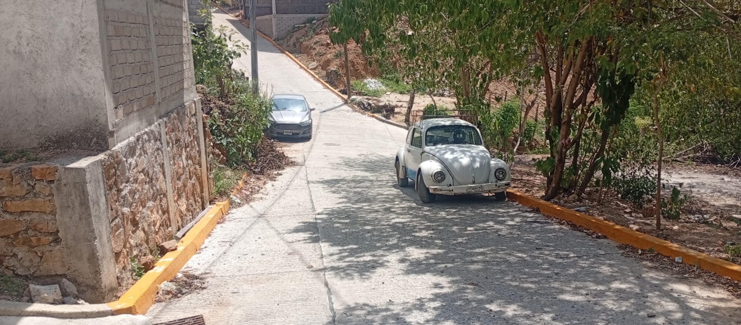 Pavimentación de calle del tramo que conduce al Jardín de Niños