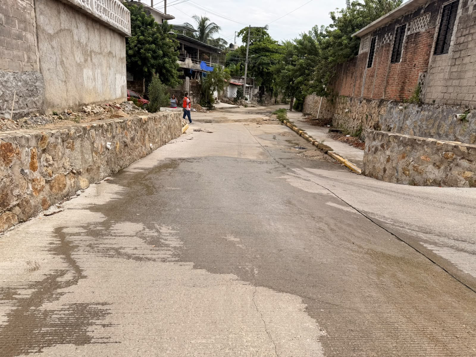 Pavimentación de Calle del Túnel, Col. Los Lirios