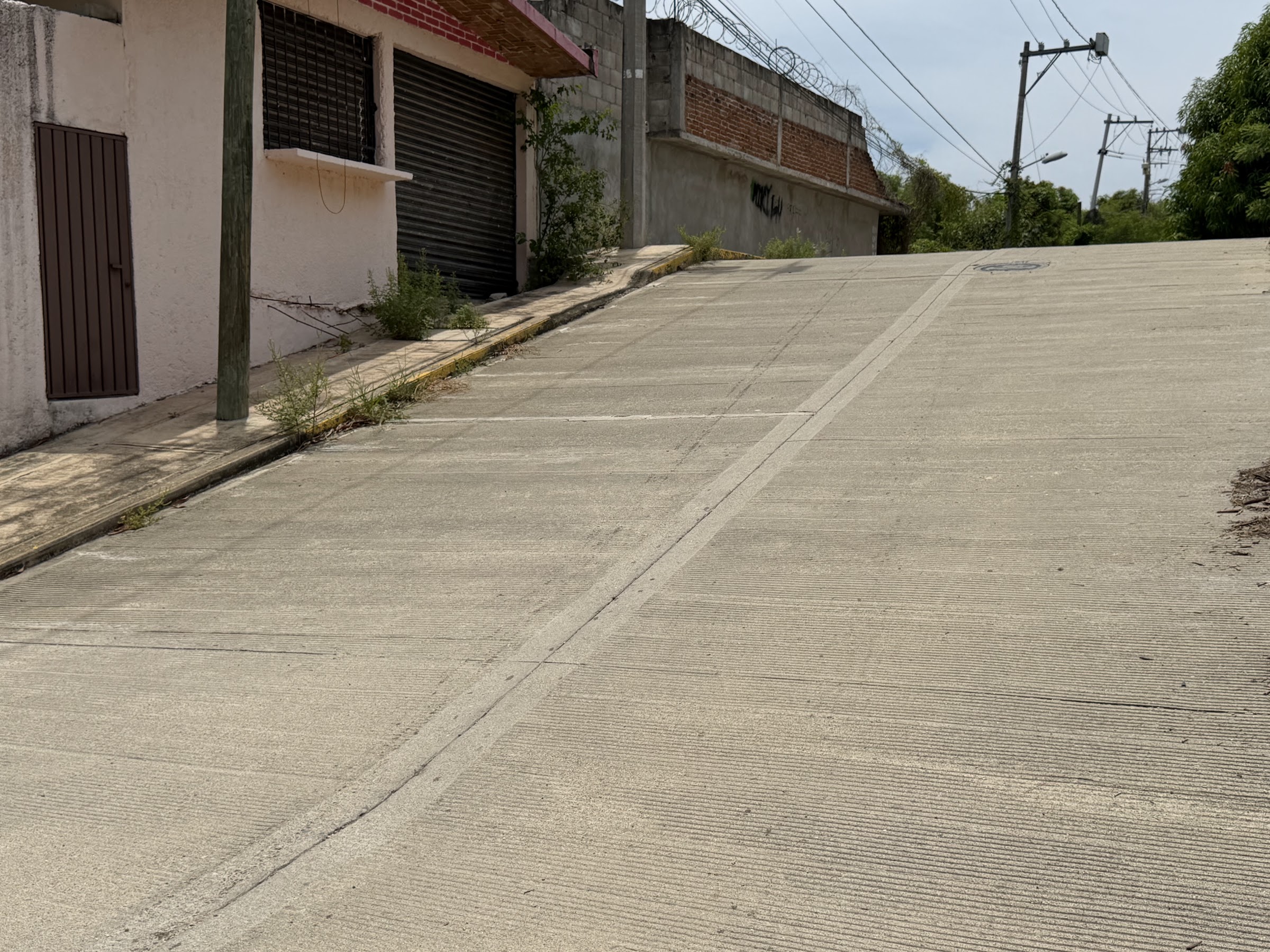 Rehabilitación de drenaje sanitario en Calle Zacatecas - Distrito 6