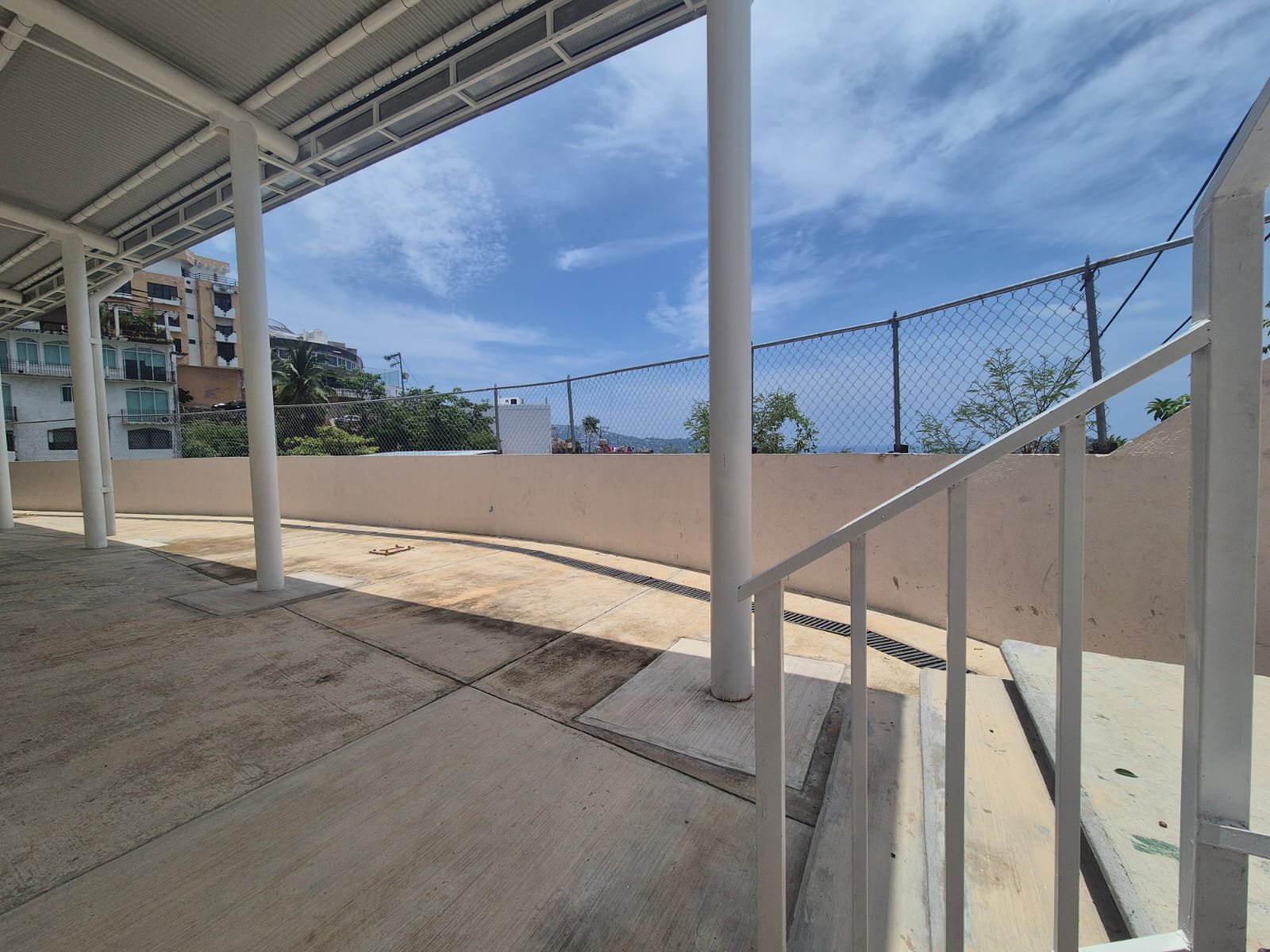 Construcción de muro de contención en Jardín de Niños Tezozómoc
