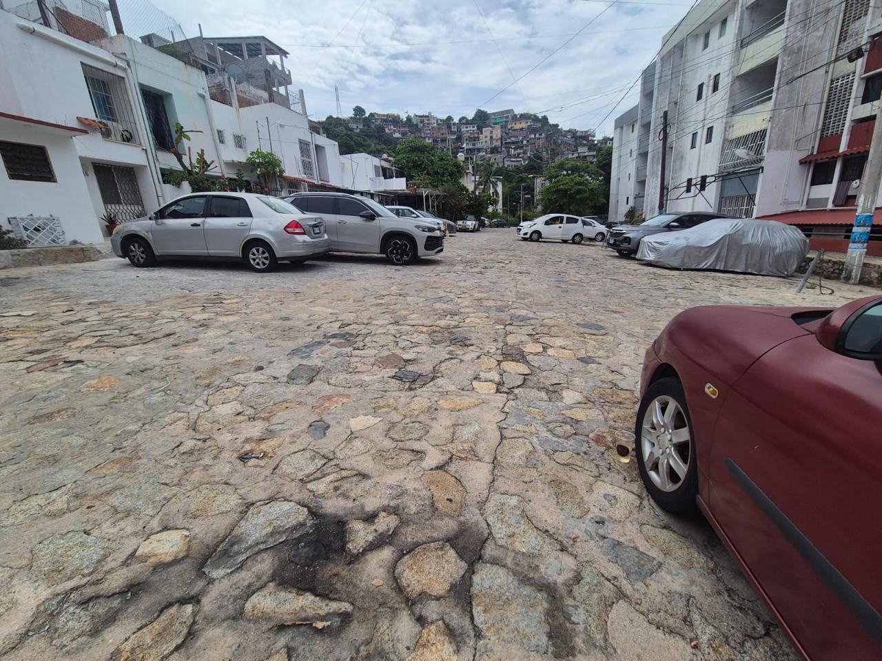 Rehabilitación de drenaje sanitario en calle Rinconada del Clipper